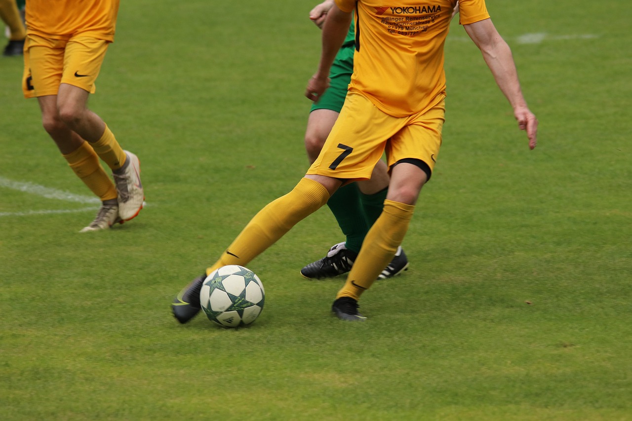 全球足球市 全球足球市