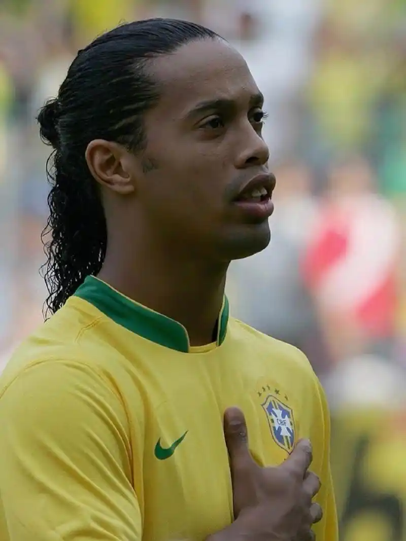 不得不休战 不得不休战