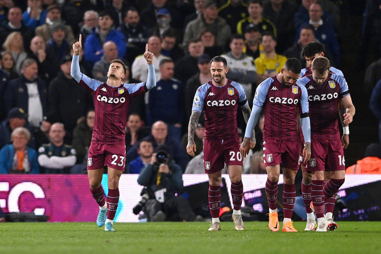 他的表现都 他的表现都